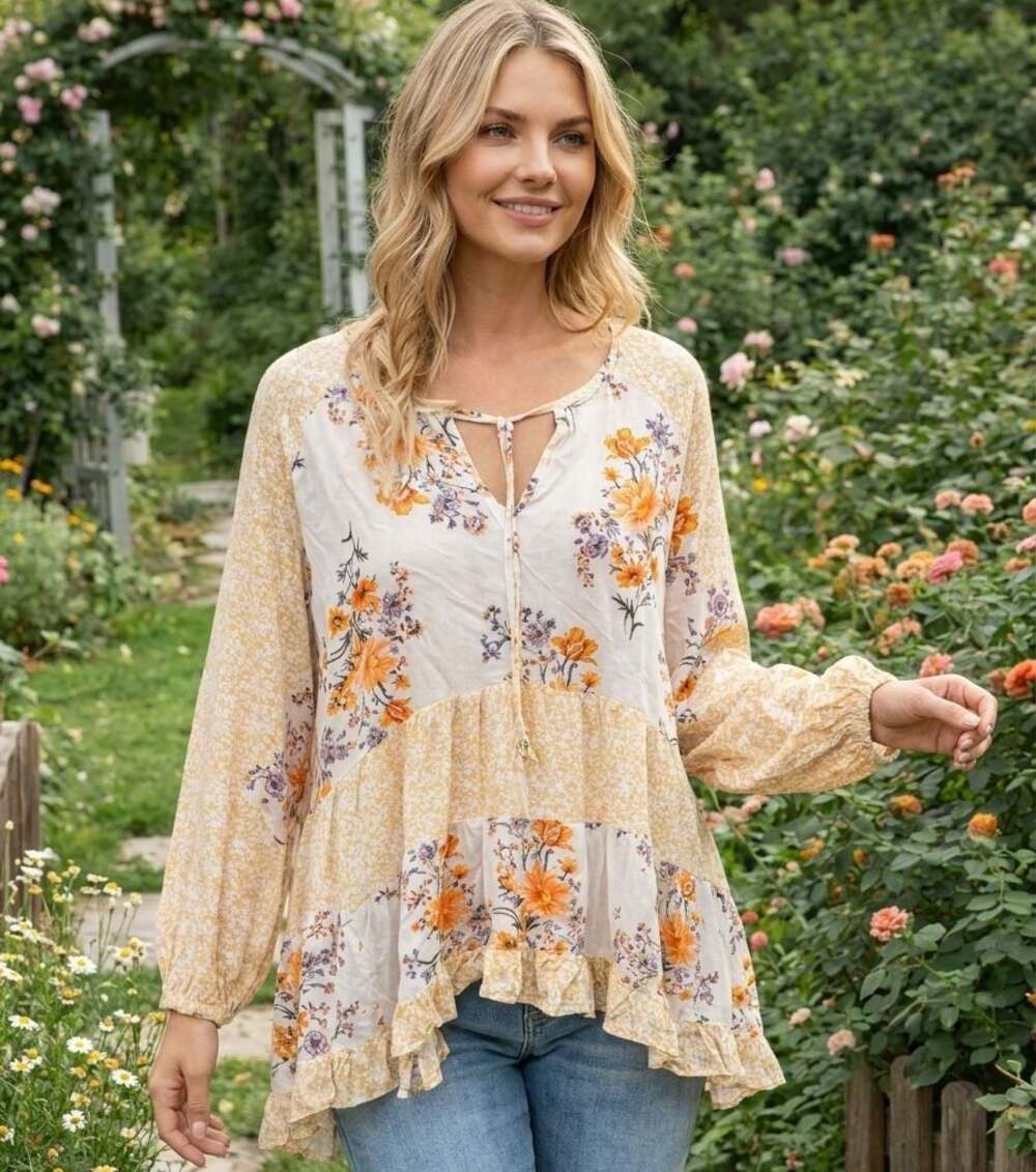 Boutique Boho Floral Print Tiered Tunic Top with Lace Back Size S